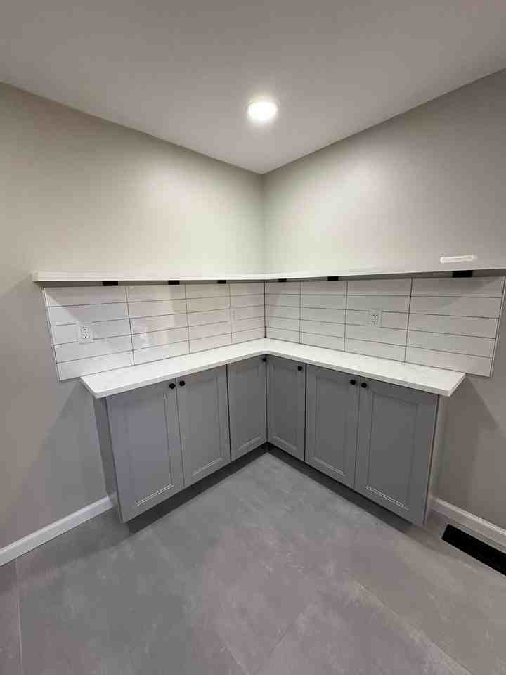 12 Ross Road - Photo 7 of 25