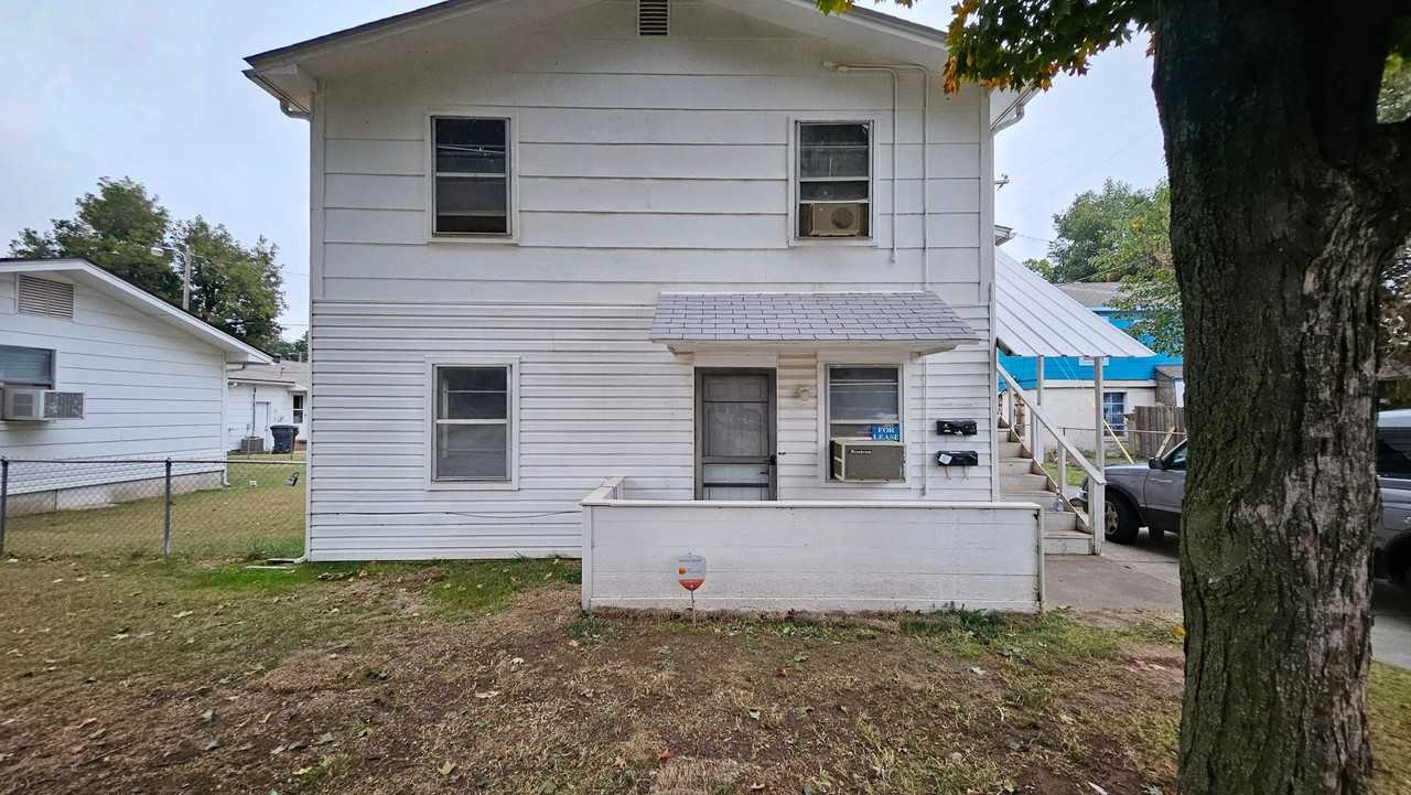 2408 S Woodward Ave - Photo 2 of 16