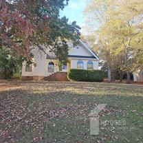 28 Shore Dr - Photo 1 of 1