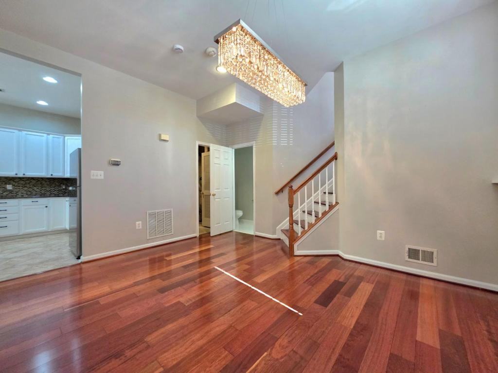 8346 Middle Ruddings Dr - Photo 3 of 42