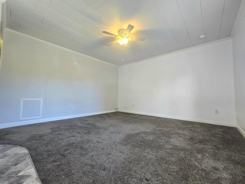 417 10th Ave S - Photo 4 of 11