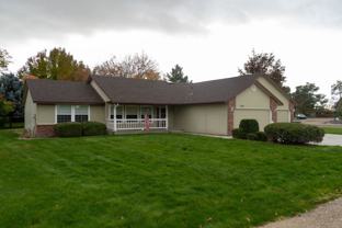 3305 Kaden Ln - Photo 1 of 1