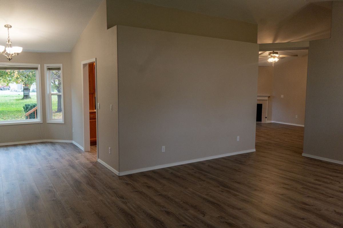 3305 Kaden Ln - Photo 7 of 36