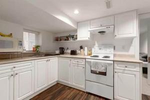 featured image of 3569 W 19th Ave