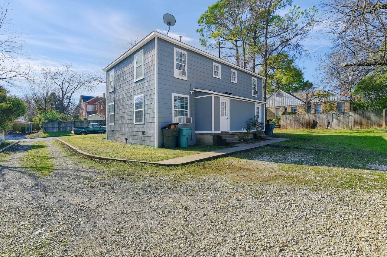 619 E Pacific St #A - Photo 2 of 20