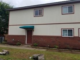 2401 W Main St #4B - Photo 1 of 1