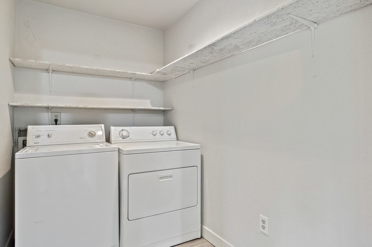 7521 10th Avenue Ct E #A - Photo 2 of 21