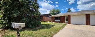 1607 Larch St - Photo 1 of 1