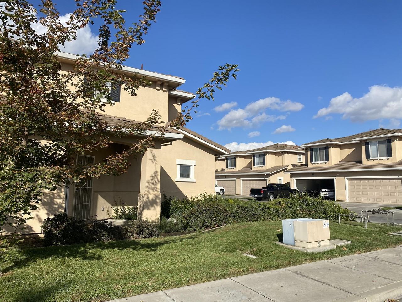 2917 Snyder Ave #G - Photo 4 of 13