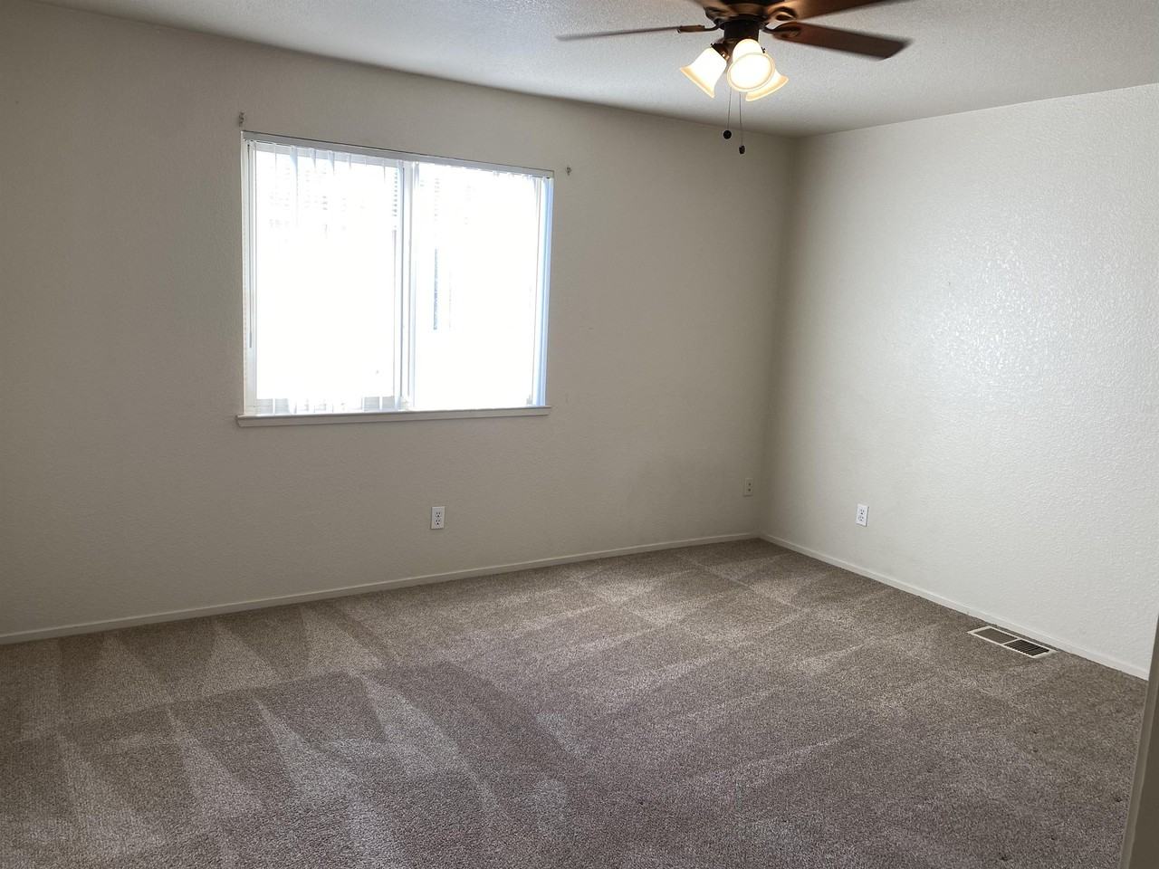 2917 Snyder Avenue #G - Photo 6 of 13