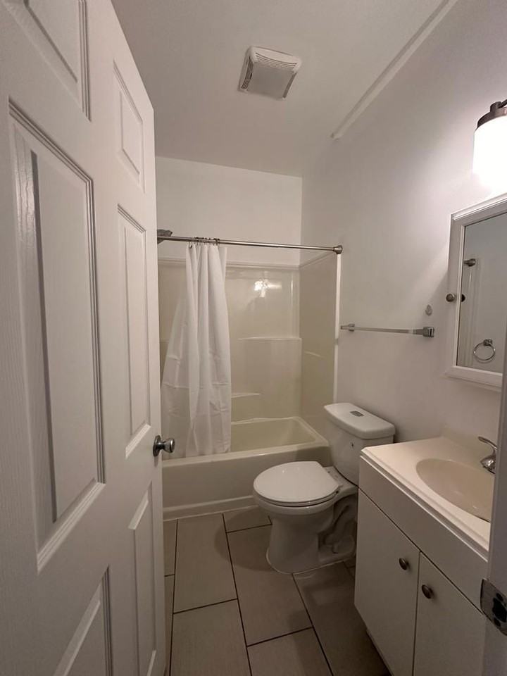 18 Hazel Street - Photo 5 of 8