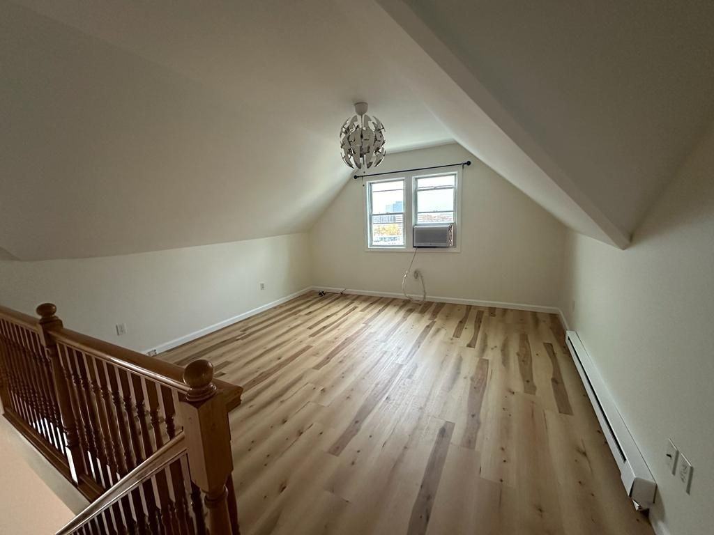 18 Hazel Street - Photo 6 of 8