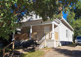 featured image of 317 S 39th St