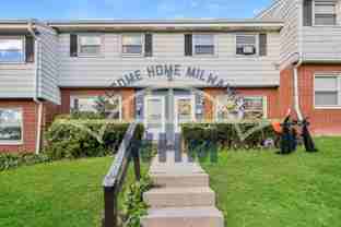 8814 W Howard Ave #8812 - Photo 1 of 1