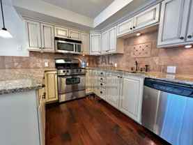 233 N Meldrum St #B2 - Photo 1 of 1