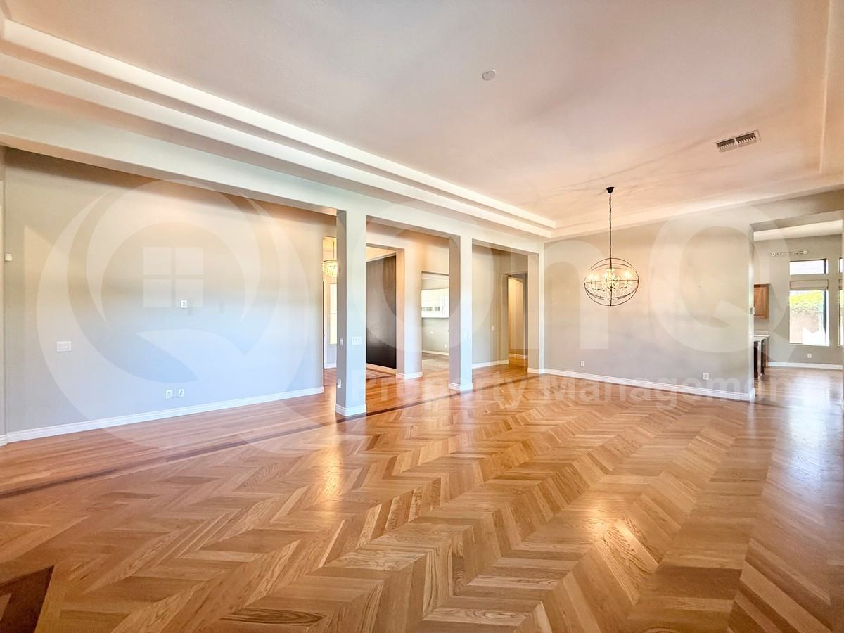 350 Yellowstone Way - Photo 5 of 39