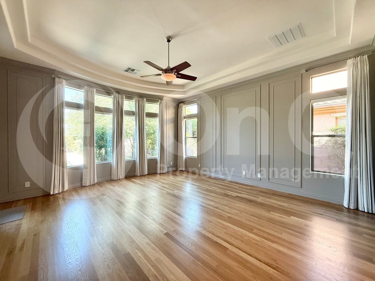 350 Yellowstone Way - Photo 6 of 39