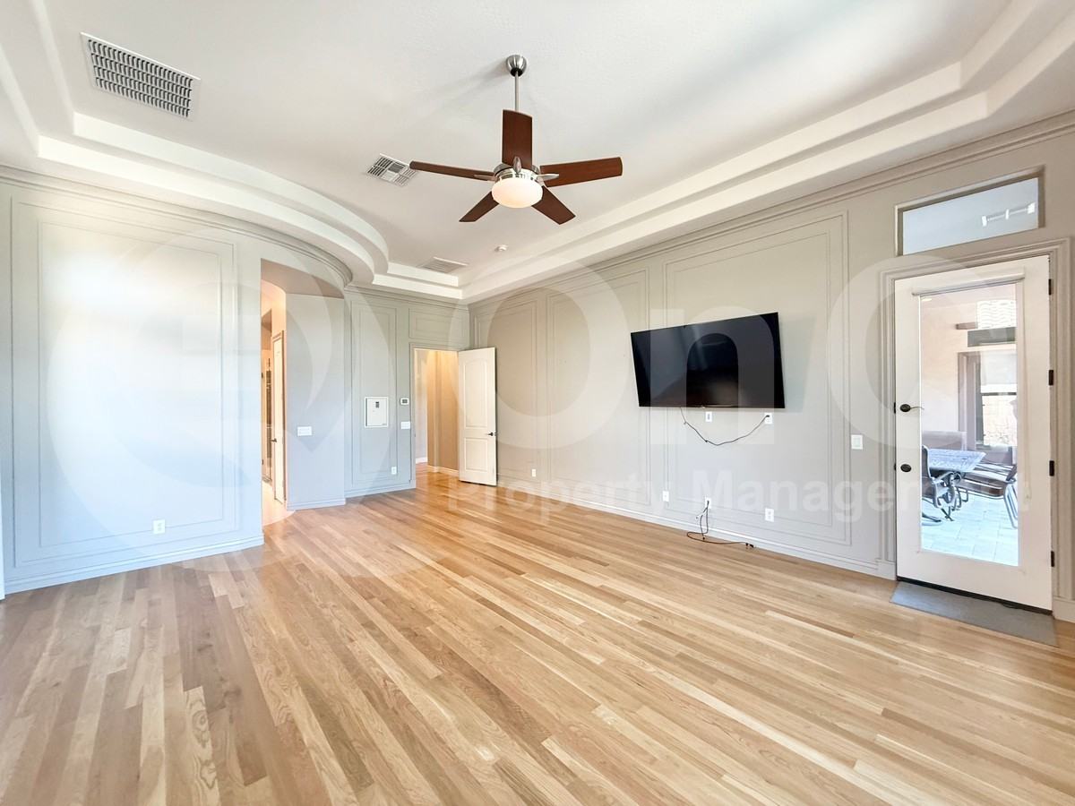 350 Yellowstone Way - Photo 7 of 39