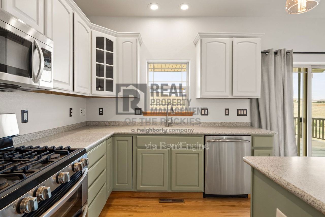 3348 Hales Ranch Road - Photo 6 of 50