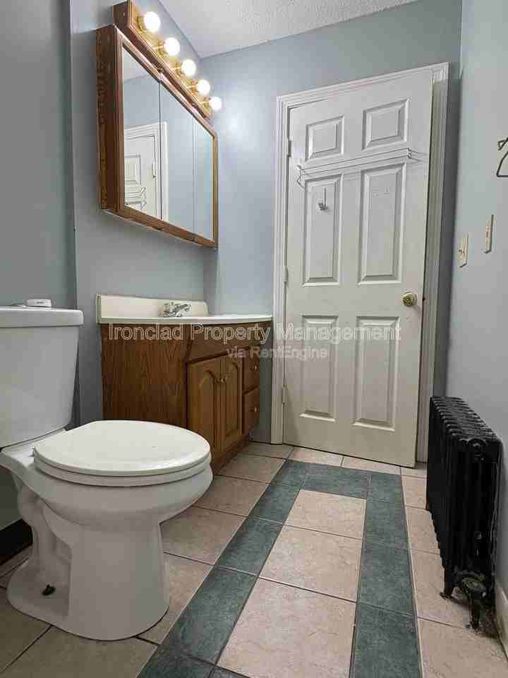 449 Newfield St #4 - Photo 4 of 11