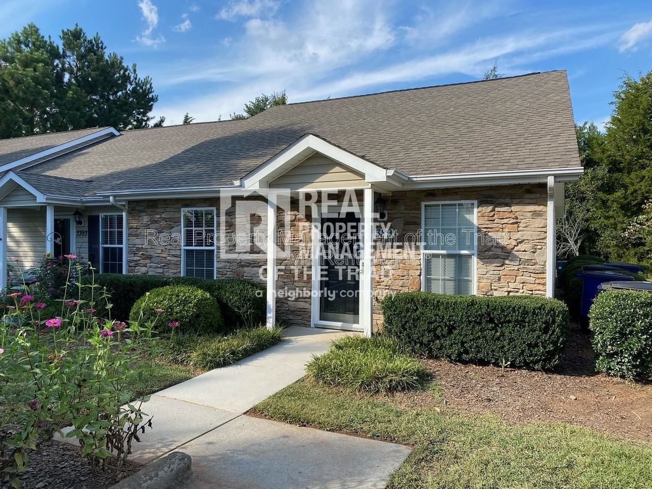 3389 Hyde Place Circle