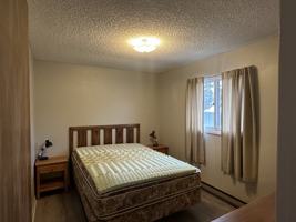 featured image of 414 1st St #B