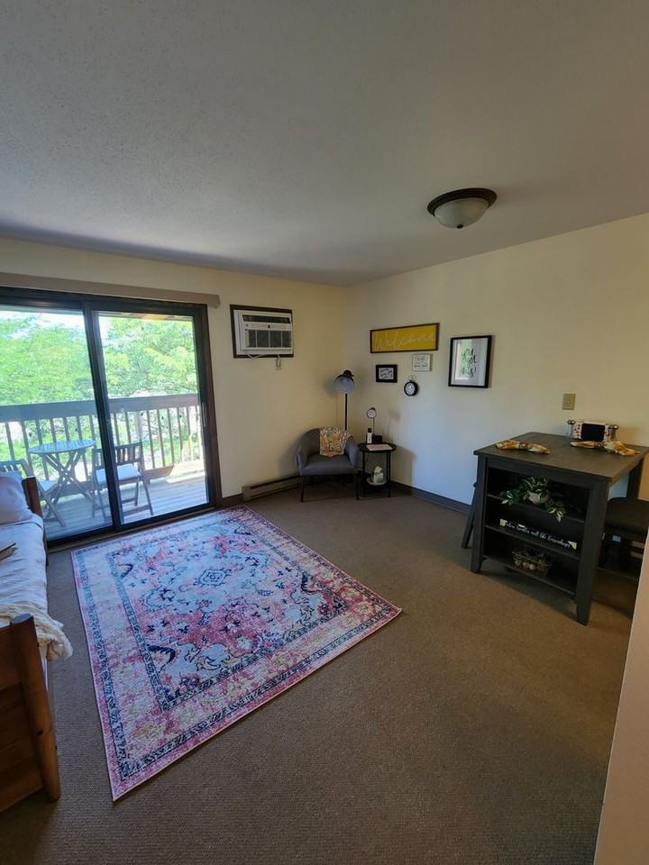 Tea Leaf Apartments - Photo 6 of 32