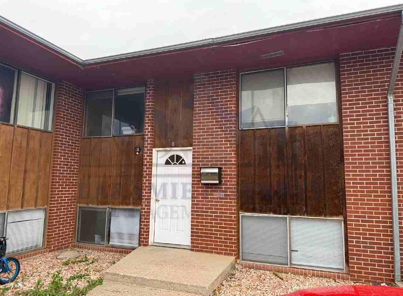 714 Downey  - 8 - Photo 2 of 21