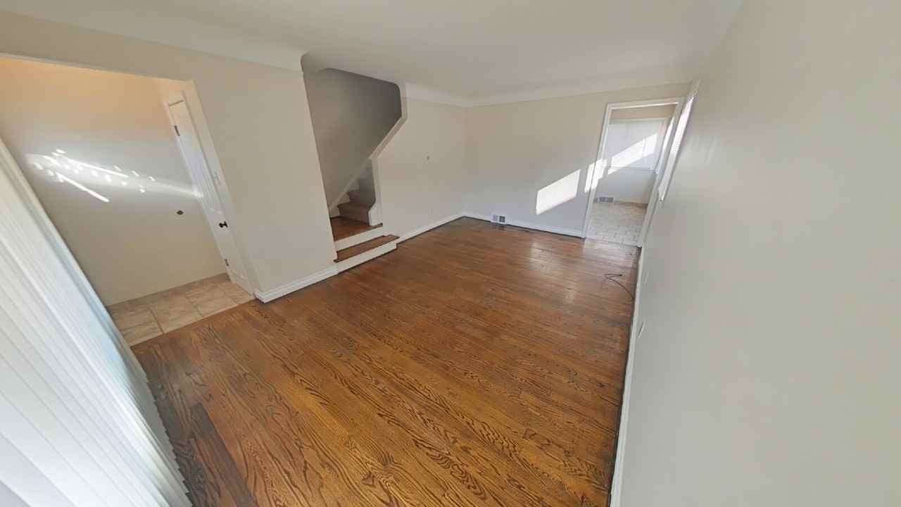 26200 Pinehurst Street - Photo 2 of 9