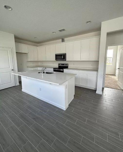 4350 Davos Dr - Photo 2 of 10