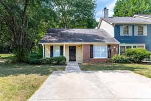 featured image of 1704 Hunting Creek Dr Se