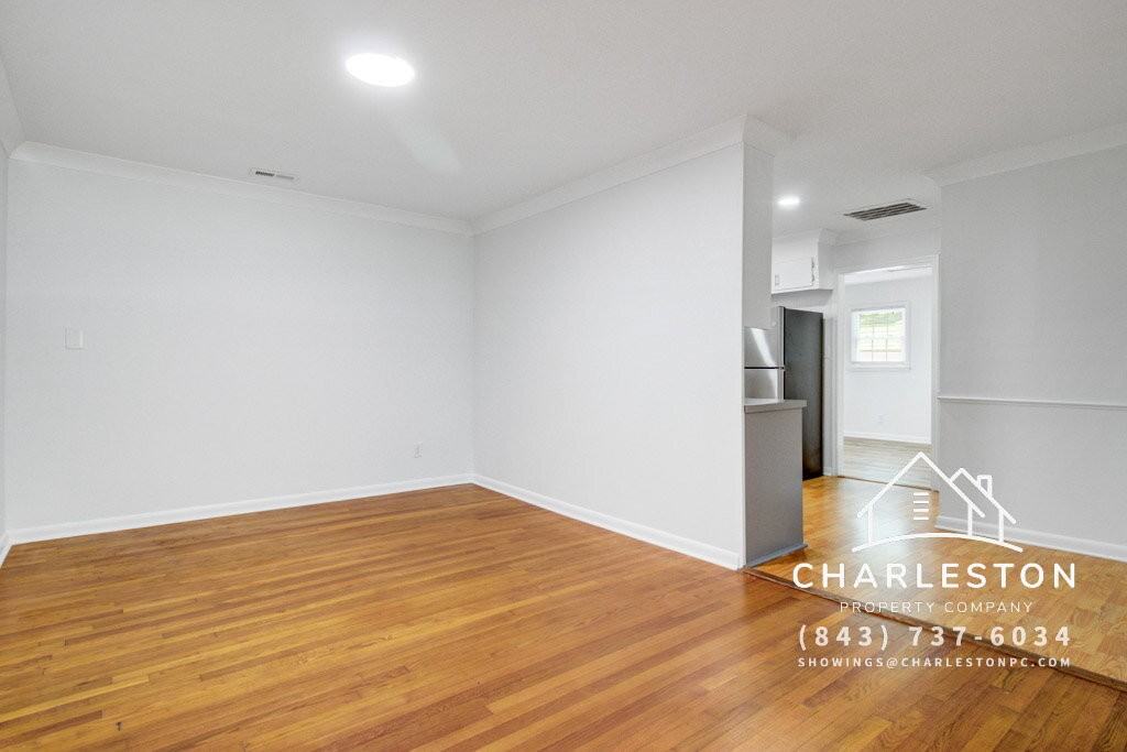 816 E Estates Blvd - Photo 6 of 36