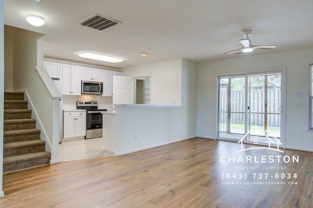 2425 Scholar Lane - Photo 5 of 31