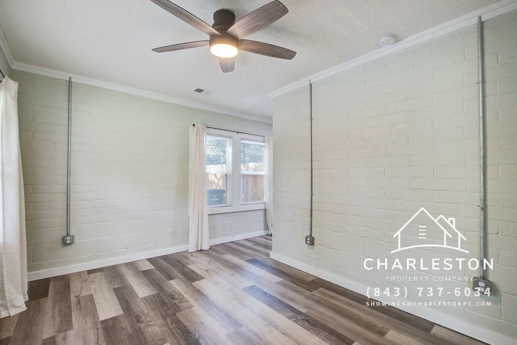 118 Klein St - Photo 4 of 17