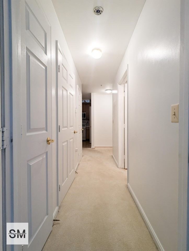 6702 Lake Park Dr #103 - Photo 7 of 22