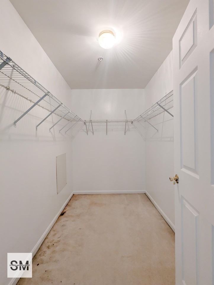 6702 Lake Park Dr #103 - Photo 5 of 22