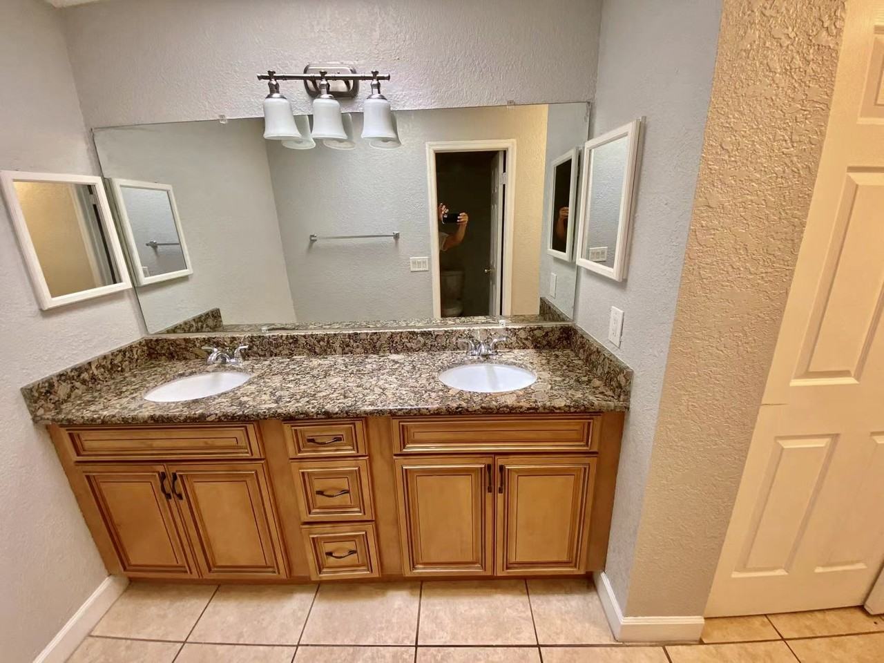 135 Coralwood Cir #1 - Photo 2 of 10