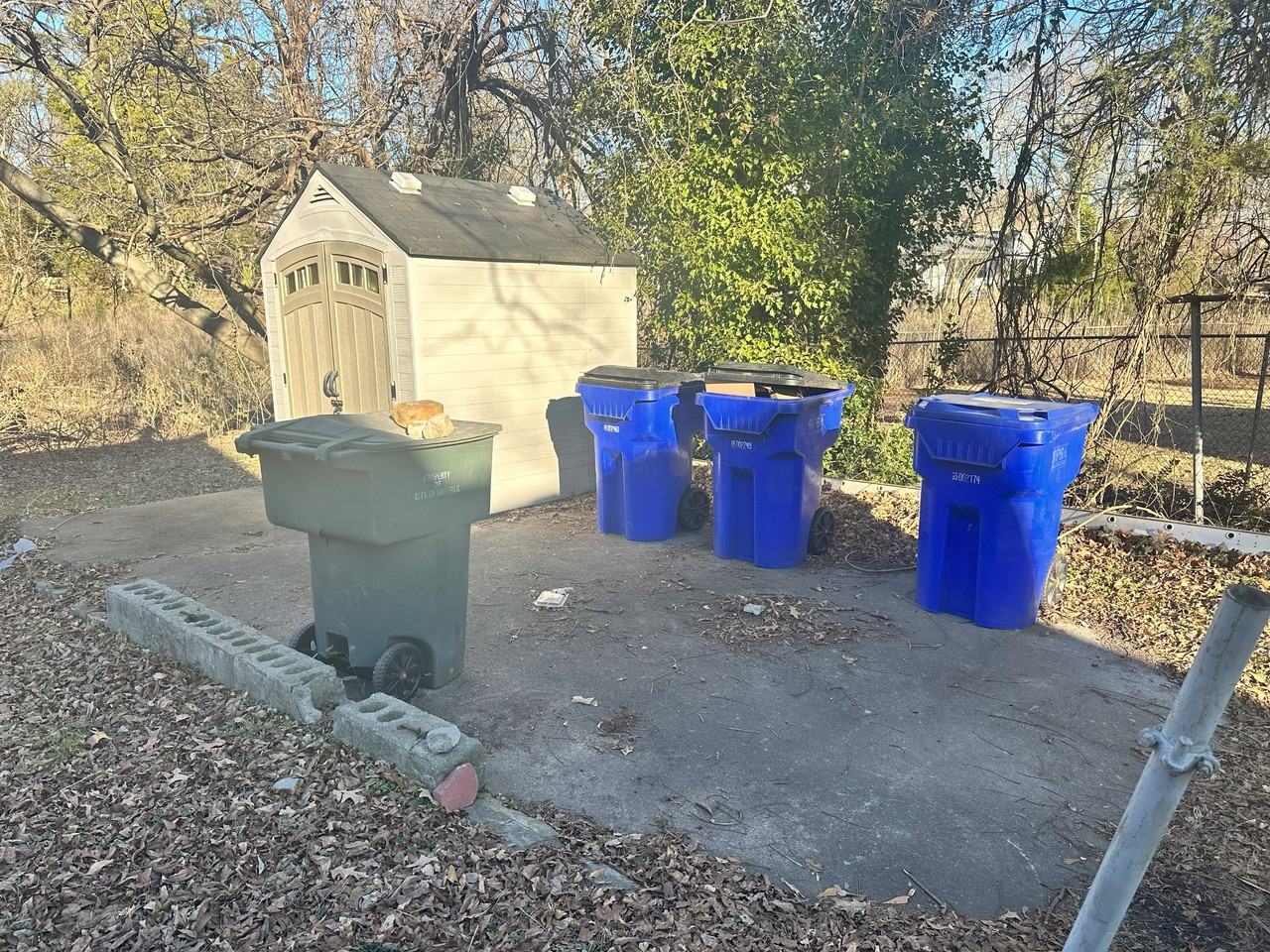 3335 Clark Cir #2 - Photo 3 of 4