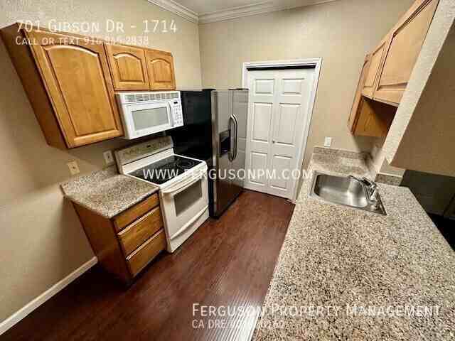 701 Gibson Dr #1714 - Photo 3 of 20