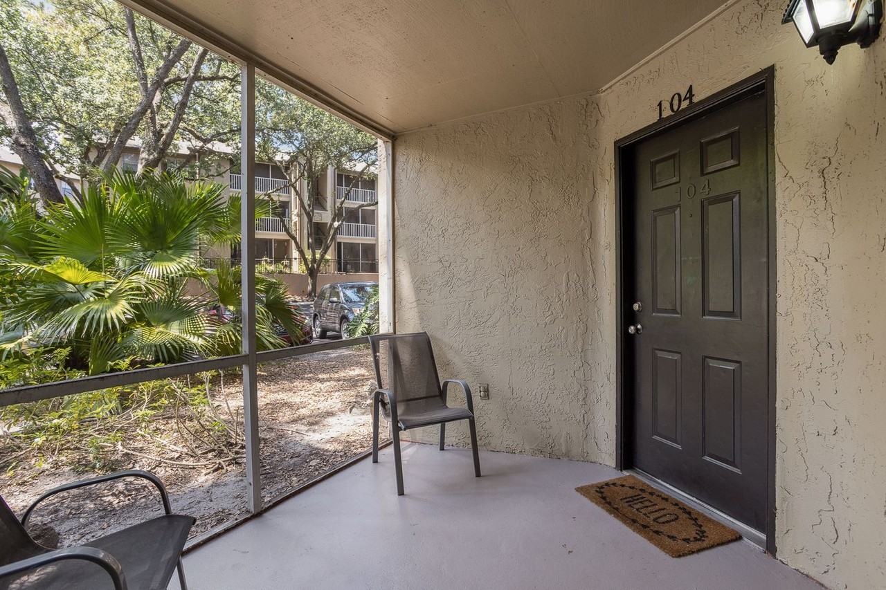 633 Buoy Ln #104 - Photo 2 of 16