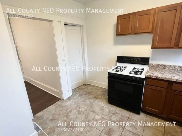 3298 W 98th St #5 - Photo 7 of 15