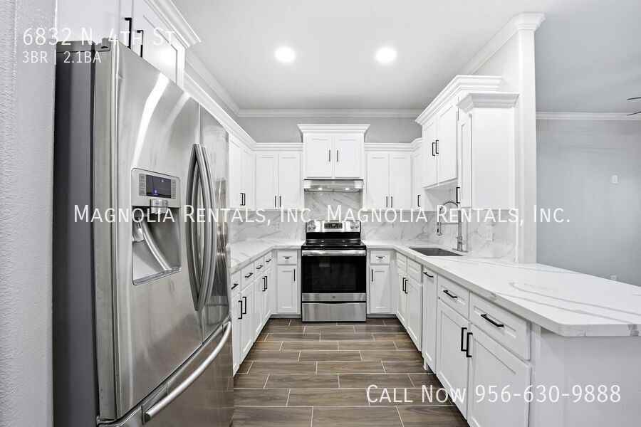 6832 N 4th St - Photo 5 of 15