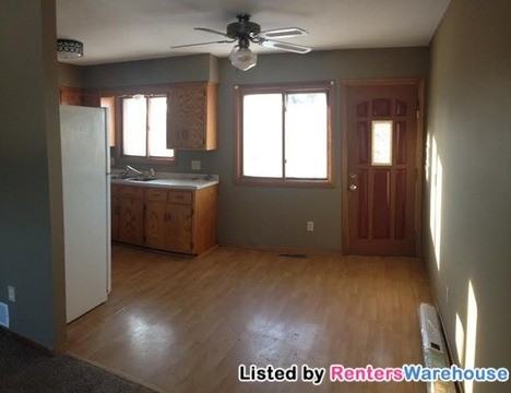 1812 W River St - Photo 3 of 11