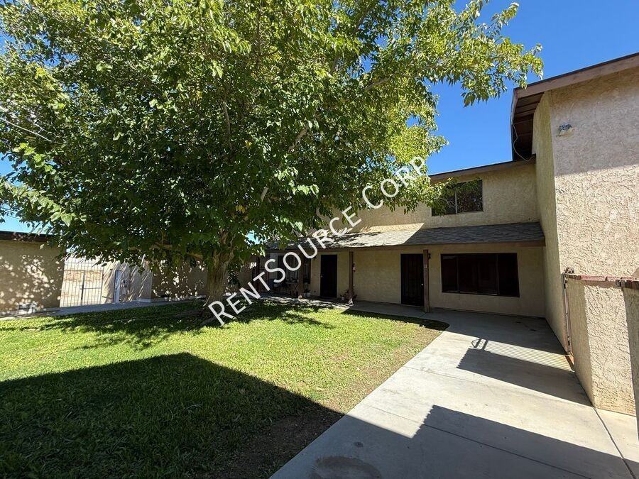 1303 W Avenue J4 #11 - Photo 2 of 21