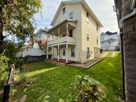 327 Euclid Ave #B - Photo 1 of 1