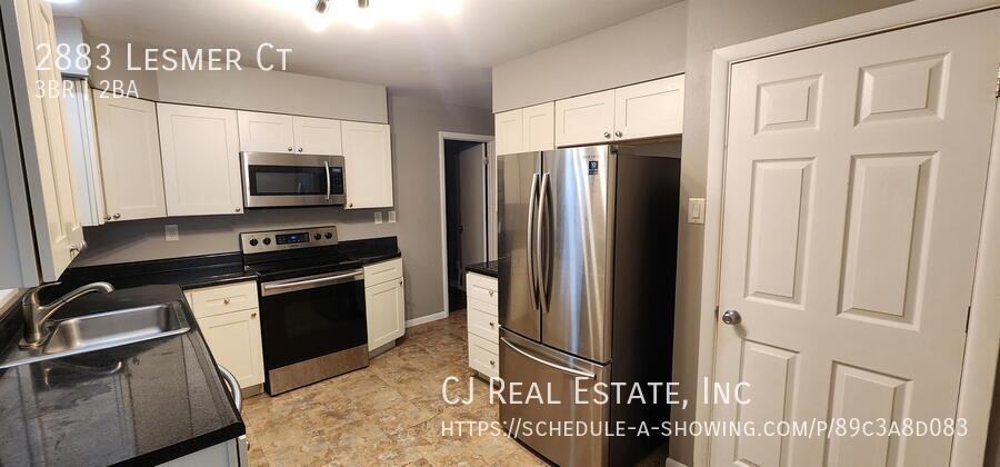 2883 Lesmer Court - Photo 4 of 11