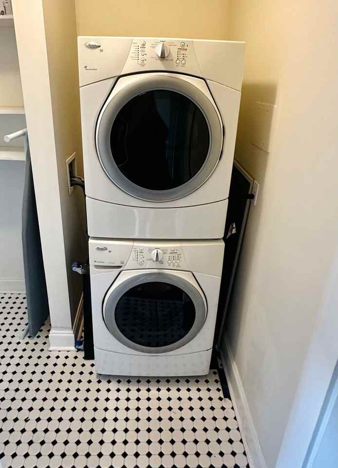 1841 Edgeland Avenue - Photo 4 of 14