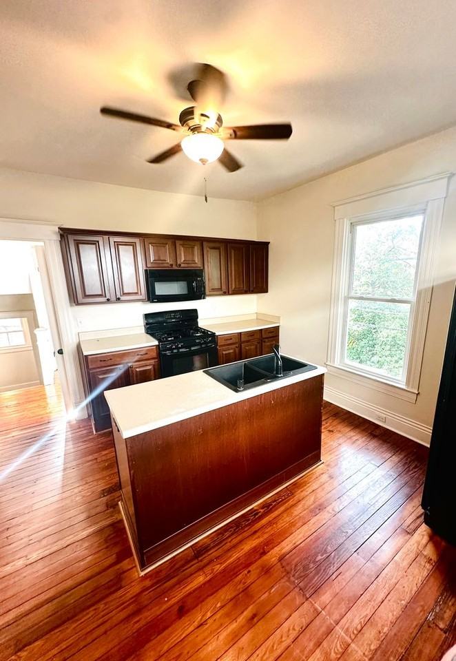 1841 Edgeland Avenue - Photo 7 of 14