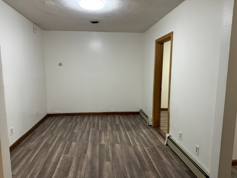 154 N Franklin St #1B - Photo 2 of 18