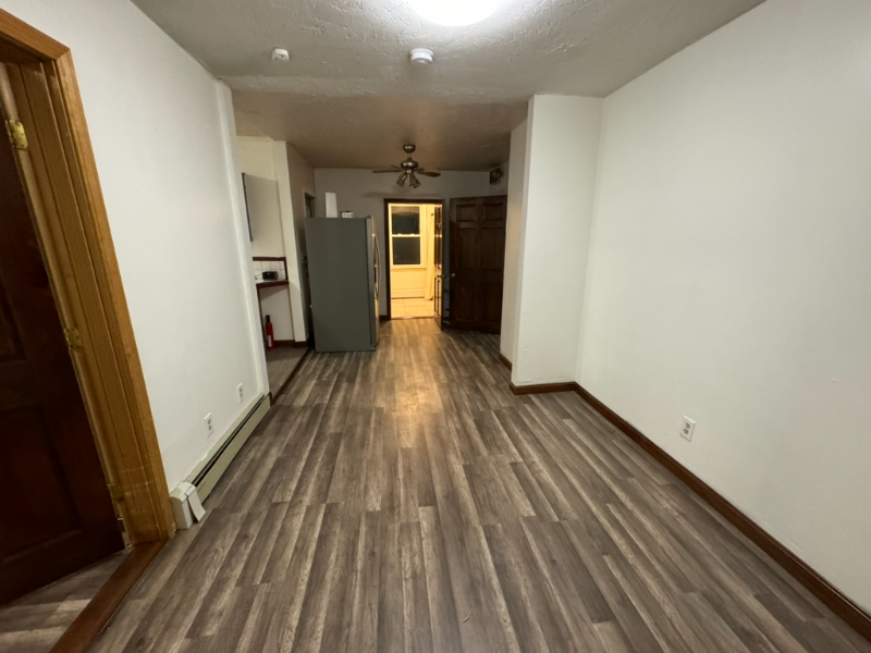 154 N Franklin St #1B - Photo 3 of 18